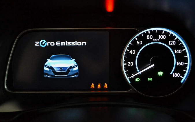 Nissan Leaf cena 62900 przebieg: 37800, rok produkcji 2018 z Gdańsk małe 781